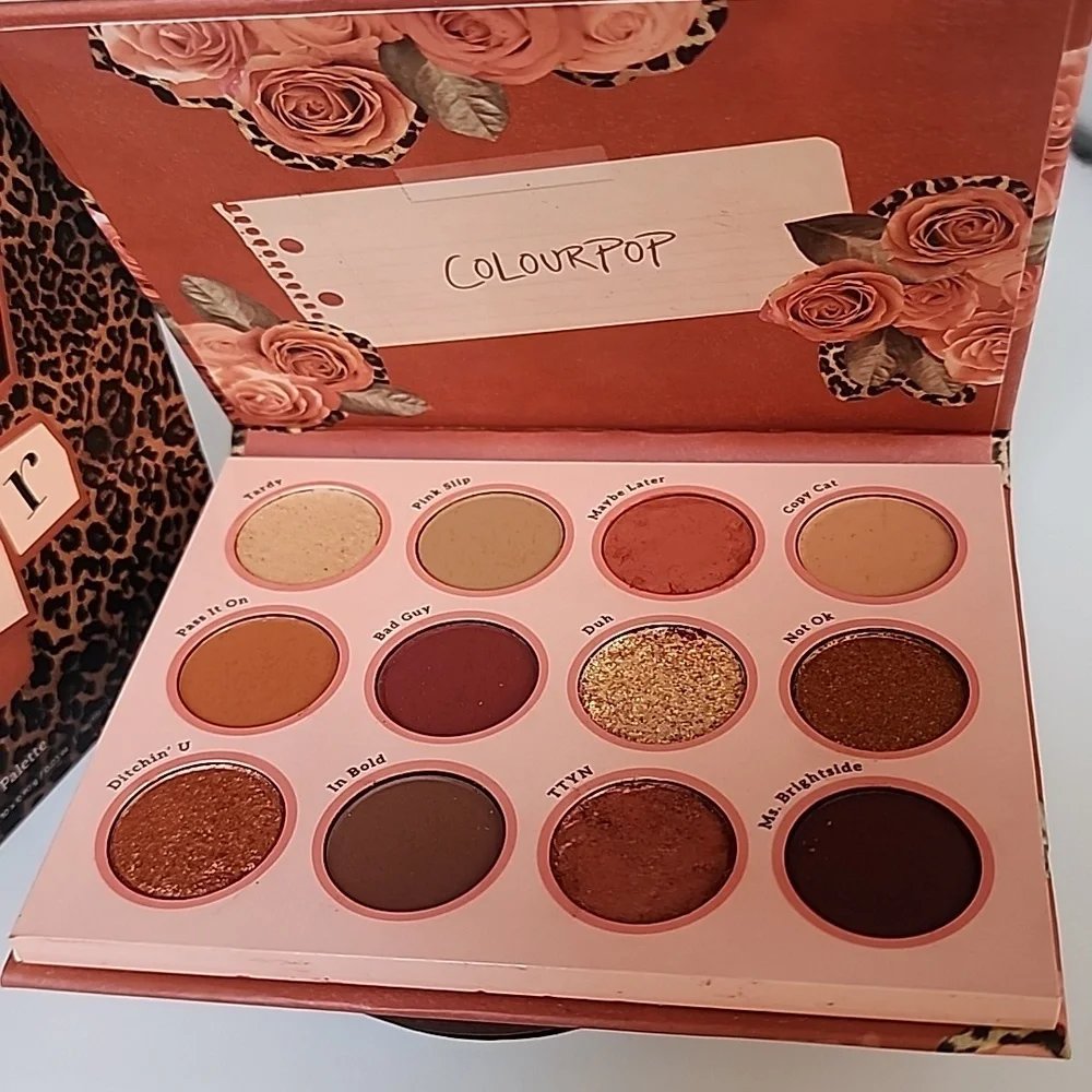 Whatever Pressed Eyeshadow Powder Palette - 2 Shades Broken